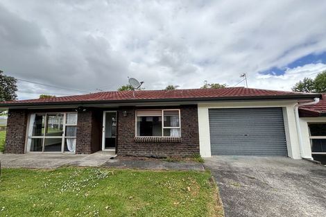 Photo of property in 18 Mcleod Road, Weymouth, Auckland, 2103