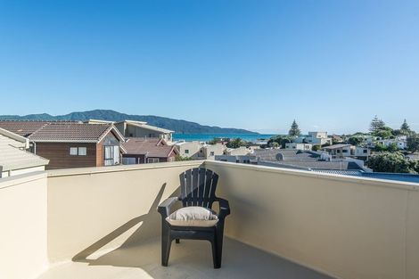 Photo of property in 377 Kapiti Road, Paraparaumu Beach, Paraparaumu, 5032