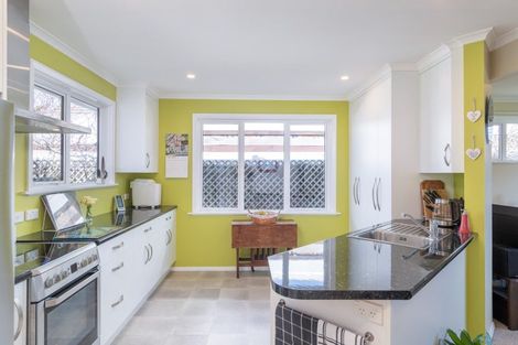 Photo of property in 16 Moonshine Road, Trentham, Upper Hutt, 5018