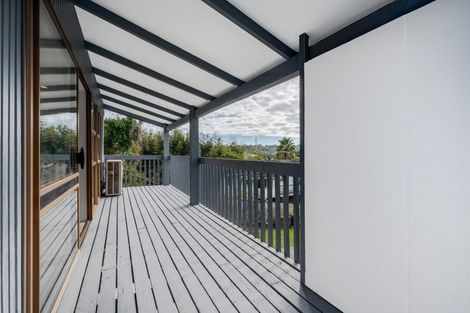 Photo of property in 351 Triangle Road, Massey, Auckland, 0614