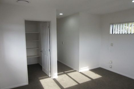 Photo of property in 3b Mcleod Road, Henderson, Auckland, 0612