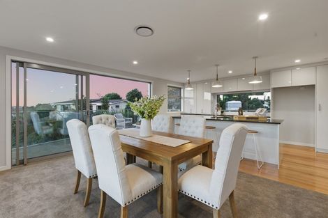 Photo of property in 12c Ruskin Place, Westown, New Plymouth, 4310