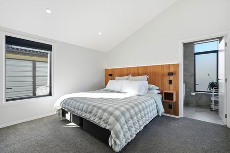 Photo of property in 19 Dunbarton Street, Redwood, Christchurch, 8051
