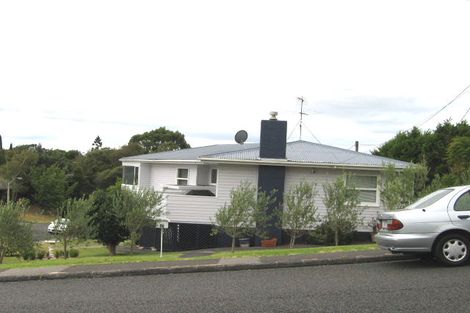 Photo of property in 1/49 Seaview Road, Glenfield, Auckland, 0629