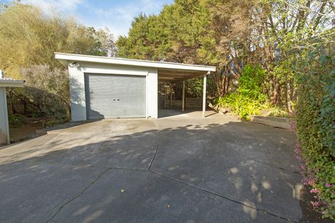 Photo of property in 7 Holiday Road, Stanmore Bay, Whangaparaoa, 0932