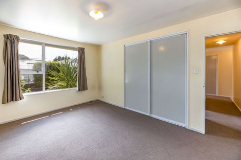 Photo of property in 1/8 Kyeburn Place, Avonhead, Christchurch, 8042