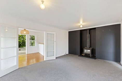 Photo of property in 56a Woodleigh Street, Frankleigh Park, New Plymouth, 4310
