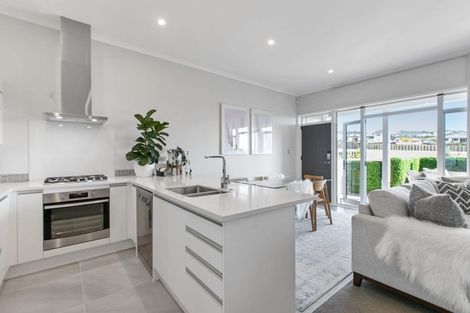 Photo of property in 604/27 Don Mckinnon Drive, Albany, Auckland, 0632