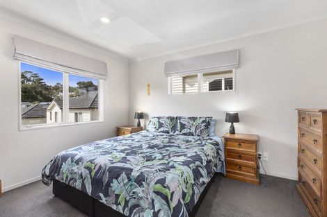 Photo of property in 16u7 Black Rock Road, Newlands, Wellington, 6037