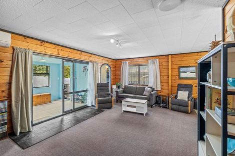 Photo of property in 11 Russell Street, Marton, 4710