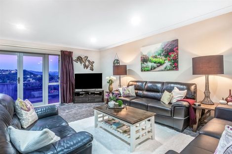 Photo of property in 53 Staithes Drive North, Whitby, Porirua, 5024