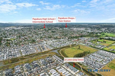 Photo of property in 27 John Gray Street, Papakura, 2110