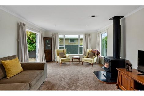 Photo of property in 8 Rollesby Street, Hoon Hay, Christchurch, 8025