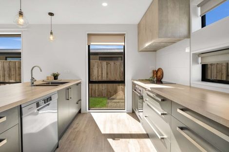 Photo of property in 22 Marliece Street, Rolleston, 7614