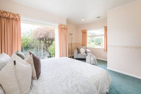 Photo of property in 22 Sheffield Street, Awapuni, Palmerston North, 4412