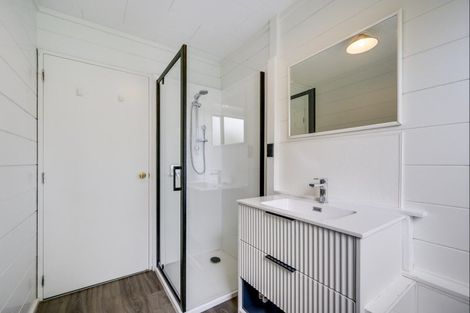 Photo of property in 106 Tiakitai Road, Waimarama, Havelock North, 4294
