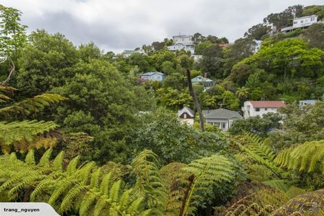 Photo of property in 140 Glenmore Street, Northland, Wellington, 6012