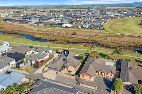 Photo of property in 27 Sarah Place, Papamoa Beach, Papamoa, 3118