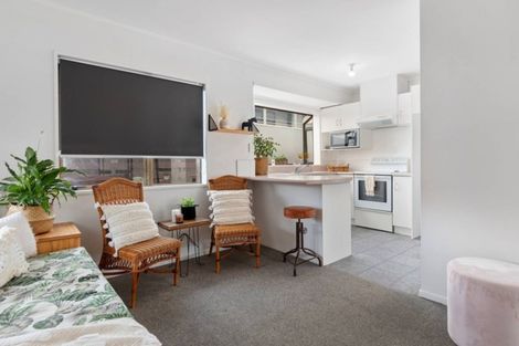 Photo of property in 2/100 Ranch Road, Mount Maunganui, 3116