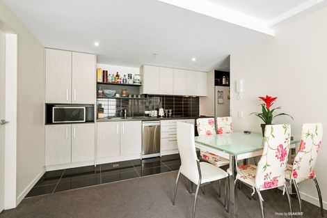 Photo of property in Nouvo Apartments, 21u2c Rugby Street, Mount Cook, Wellington, 6021