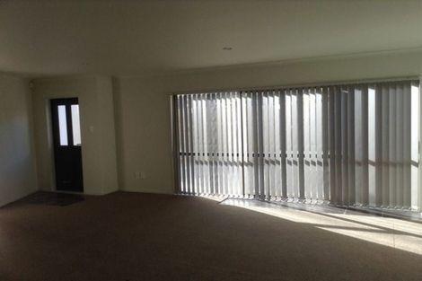 Photo of property in 57 Kirikiri Drive, Papakura, 2110