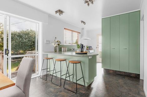 Photo of property in 2 De Vere Crescent, Chartwell, Hamilton, 3210