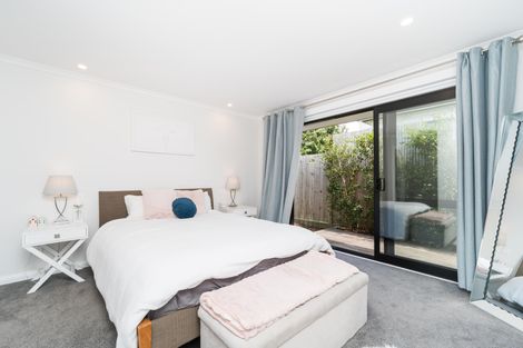 Photo of property in 6 Ngaio Street, West End, Palmerston North, 4412