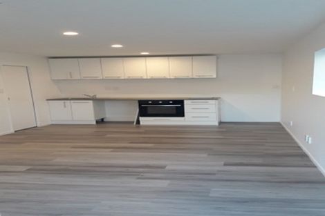 Photo of property in 31 Muir Avenue, Mangere Bridge, Auckland, 2022