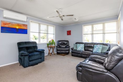 Photo of property in 147 Gloucester Street, Taradale, Napier, 4112