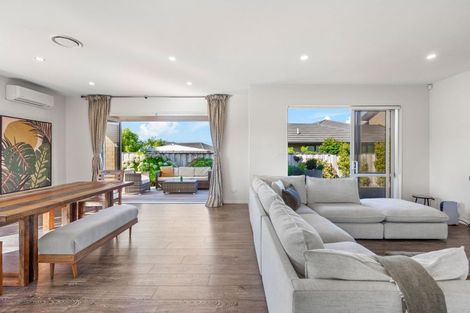 Photo of property in 57 Pohutukawa Parade, Riverhead, 0820