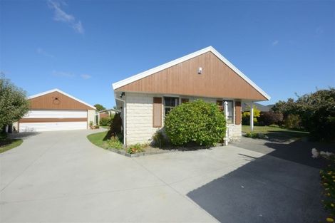 Photo of property in 27a Sapphire Street, Casebrook, Christchurch, 8051