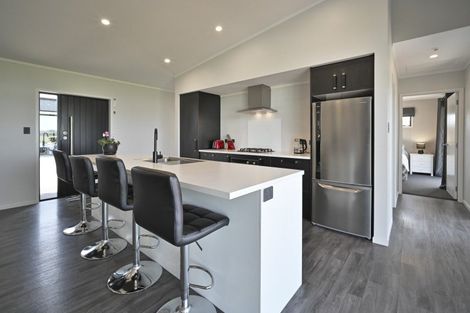 Photo of property in 6a Symmans Lane, Otane, 4277