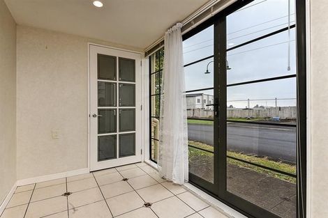 Photo of property in St Claire Village, 160/172 Mcleod Road, Te Atatu South, Auckland, 0610