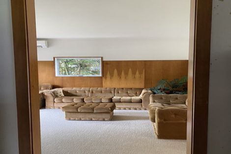 Photo of property in 91 Seaview Road, Piha, New Lynn, 0772