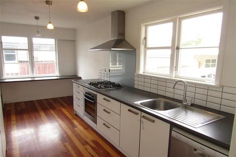 Photo of property in 39 Kiwi Street, Heretaunga, Upper Hutt, 5018