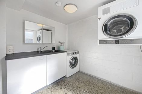 Photo of property in 12 Hector Street, Seatoun, Wellington, 6022