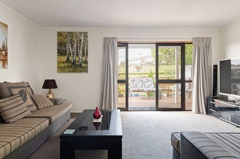 Photo of property in 32 Nikau Street, Stoke, Nelson, 7011