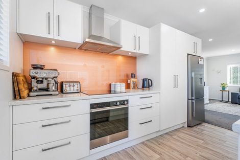 Photo of property in 10 Oceanair Drive, Pauanui, Hikuai, 3579