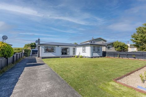 Photo of property in 8 Fairview Avenue, Feilding, 4702