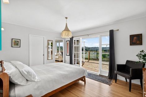 Photo of property in 23 Cliff Road, Torbay, Auckland, 0630