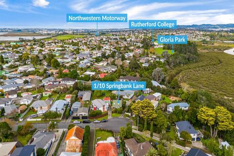 Photo of property in 1/10 Springbank Lane, Te Atatu Peninsula, Auckland, 0610