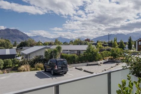 Photo of property in 5 Mohua Mews, Wanaka, 9305