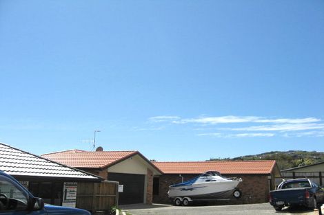 Photo of property in 98 Fergusson Street, Stoke, Nelson, 7011