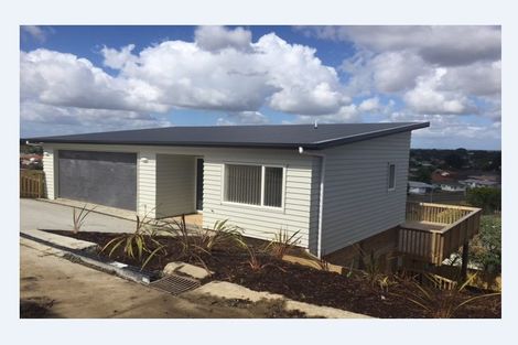 Photo of property in 165 Keri Vista Rise, Papakura, 2110