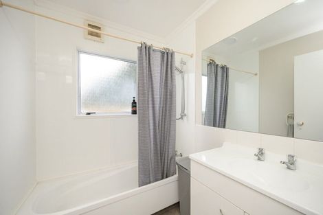 Photo of property in 56a Newton Place, Westbrook, Palmerston North, 4412