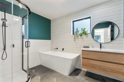 Photo of property in 59b Mcintyre Road, Mangere Bridge, Auckland, 2022