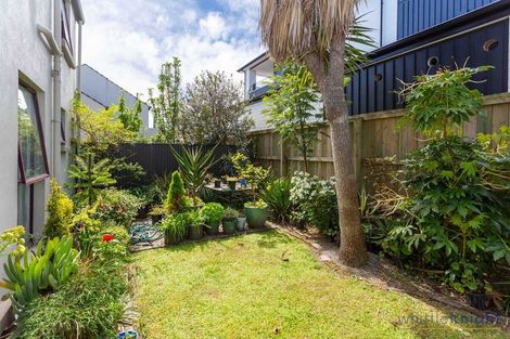 Photo of property in 3/16 Derby Street, St Albans, Christchurch, 8014