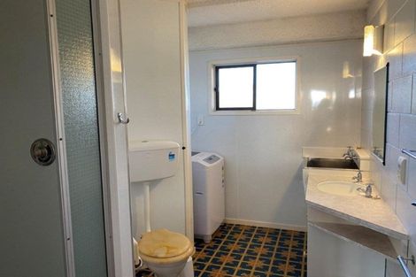 Photo of property in 40 Maunganui Road, Mount Maunganui, 3116
