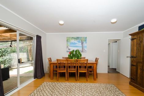 Photo of property in 45 Waimoko Glen, Swanson, Auckland, 0612