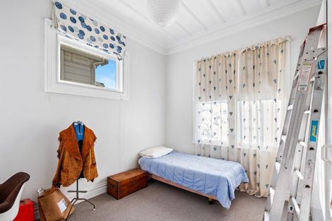 Photo of property in 145 Wellesley Road, Napier South, Napier, 4110
